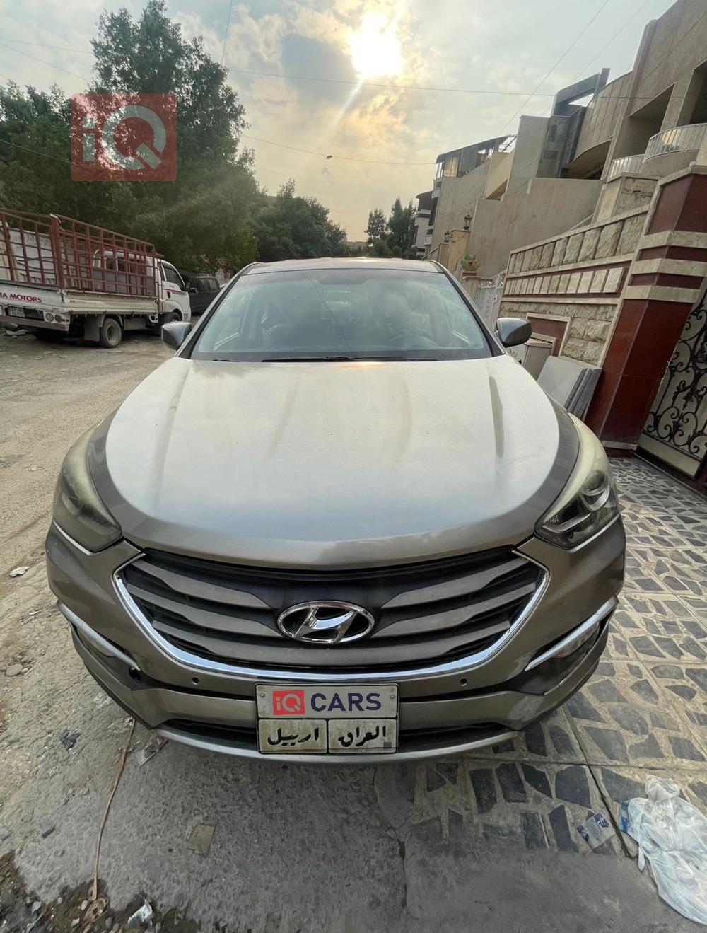 هيونداي سانتافي